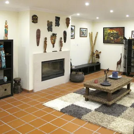 Ferienhaus Sleeps 10 Pool Wifi Nadadouro